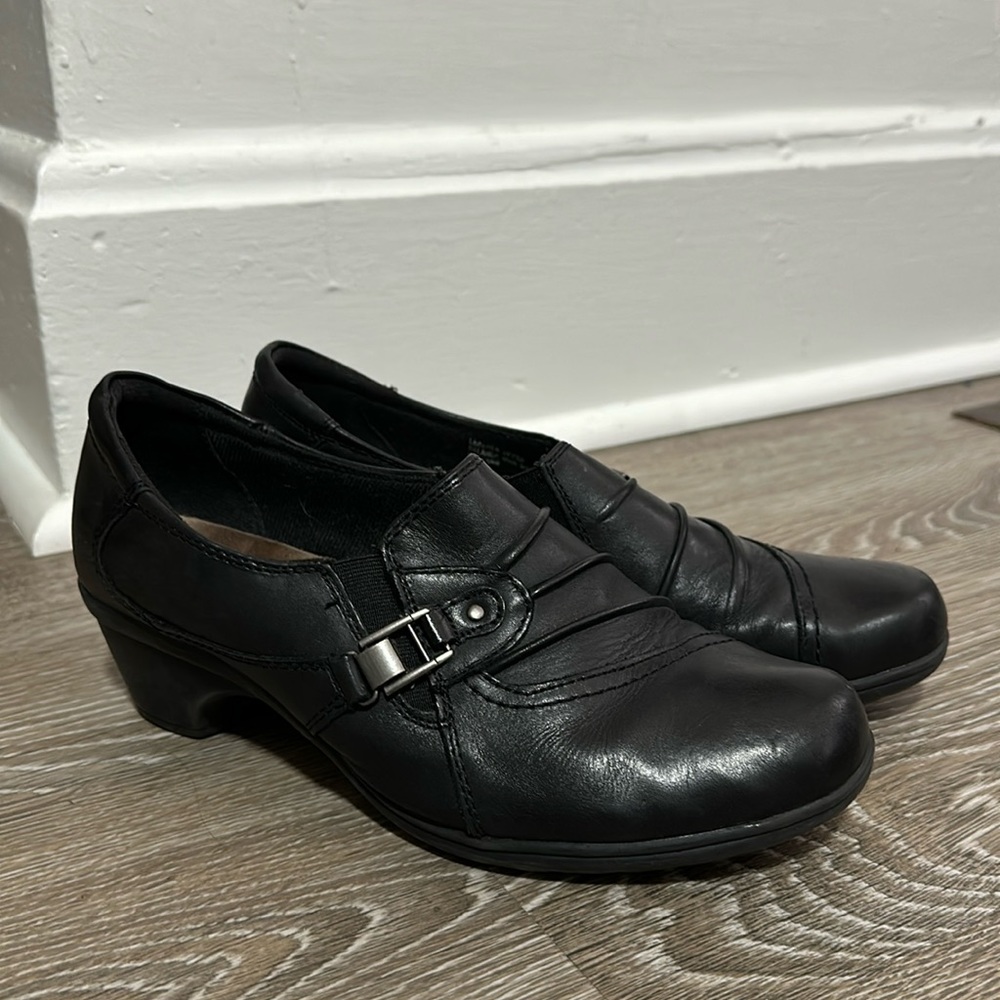 Earth Origins black 2”heel